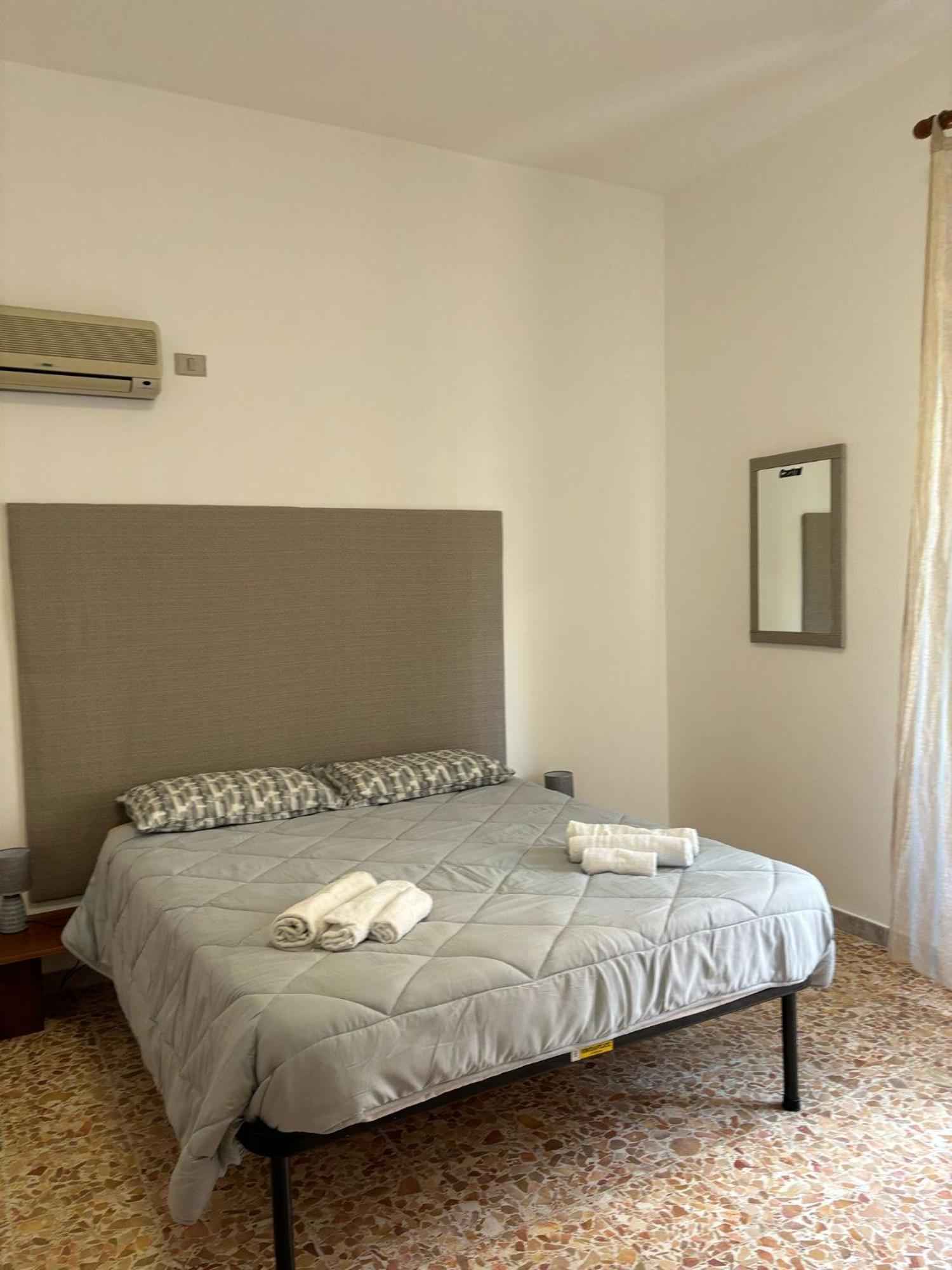 Pm 41 Via Ennio Porrino Guest House Alghero Exterior photo