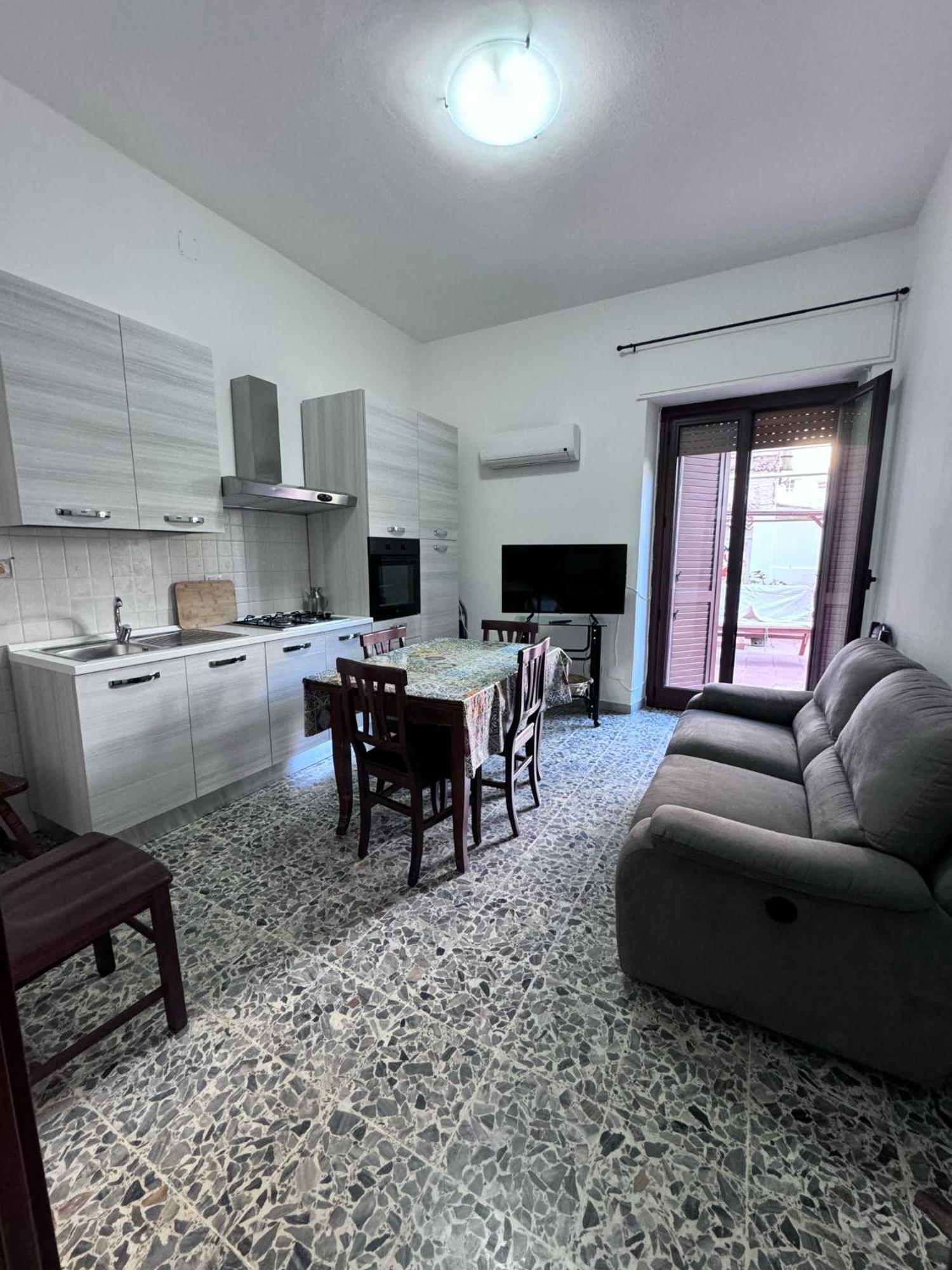Pm 41 Via Ennio Porrino Guest House Alghero Exterior photo